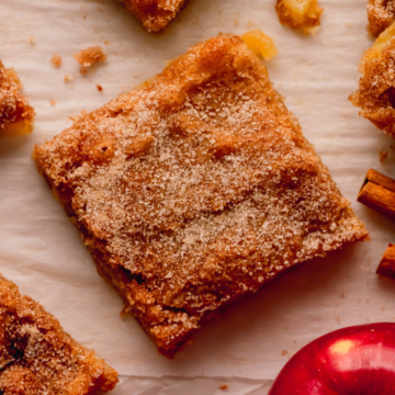 An apple cinnamon bar.